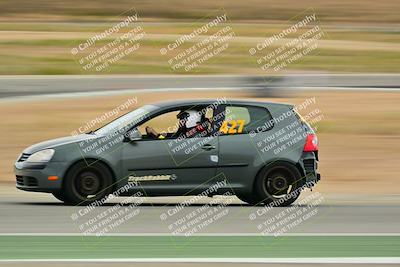 media/Sep-27-2025-Speed Ventures (Sat) [[6606706ef0]]/Yellow group/Turn 6/